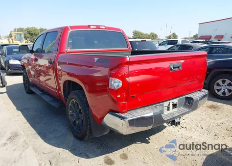 2018 Toyota Tundra Sr5 5.7L V8 z USA, uszkodzony, nr VIN 5TFEY5F19JX230818